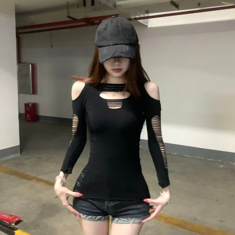 辣妹纯欲镂空破洞露肩上衣女2026新款黑色修身显瘦长袖针织打底衫