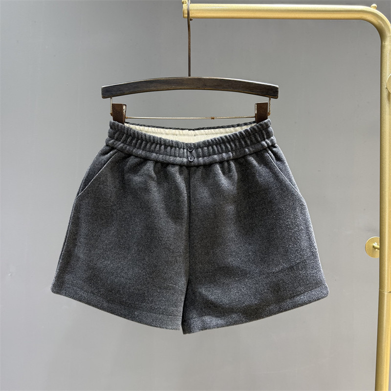 灰色气质毛呢休闲短裤女秋冬新款减龄百搭显瘦宽松阔腿a字靴裤潮,女装/女士精品,休闲裤,淘宝优惠券,粉丝福利购,淘宝优惠卷