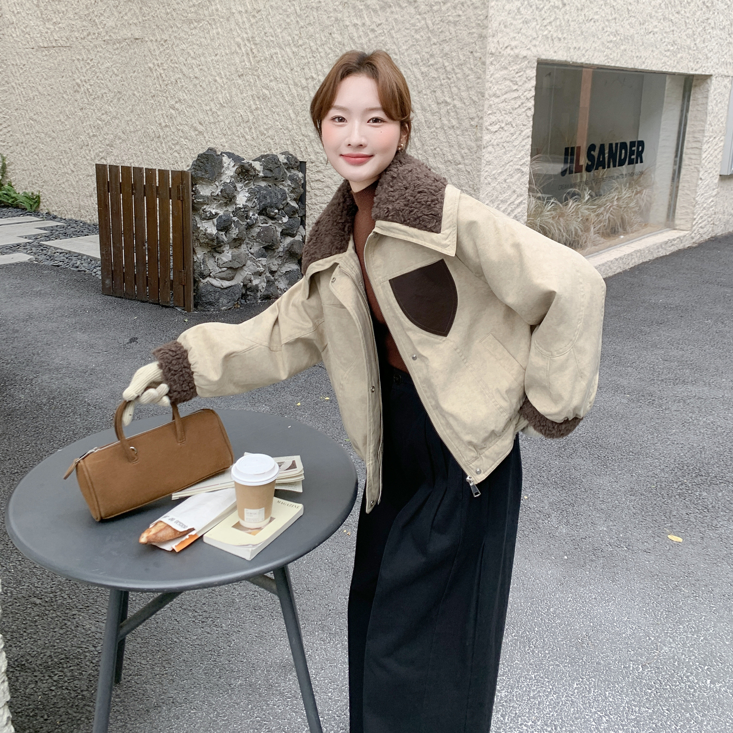 【新款】90绒现货羊羔毛拼接羽绒服外套297-1897-P265-K398，女装短外套，艾艾淮淮