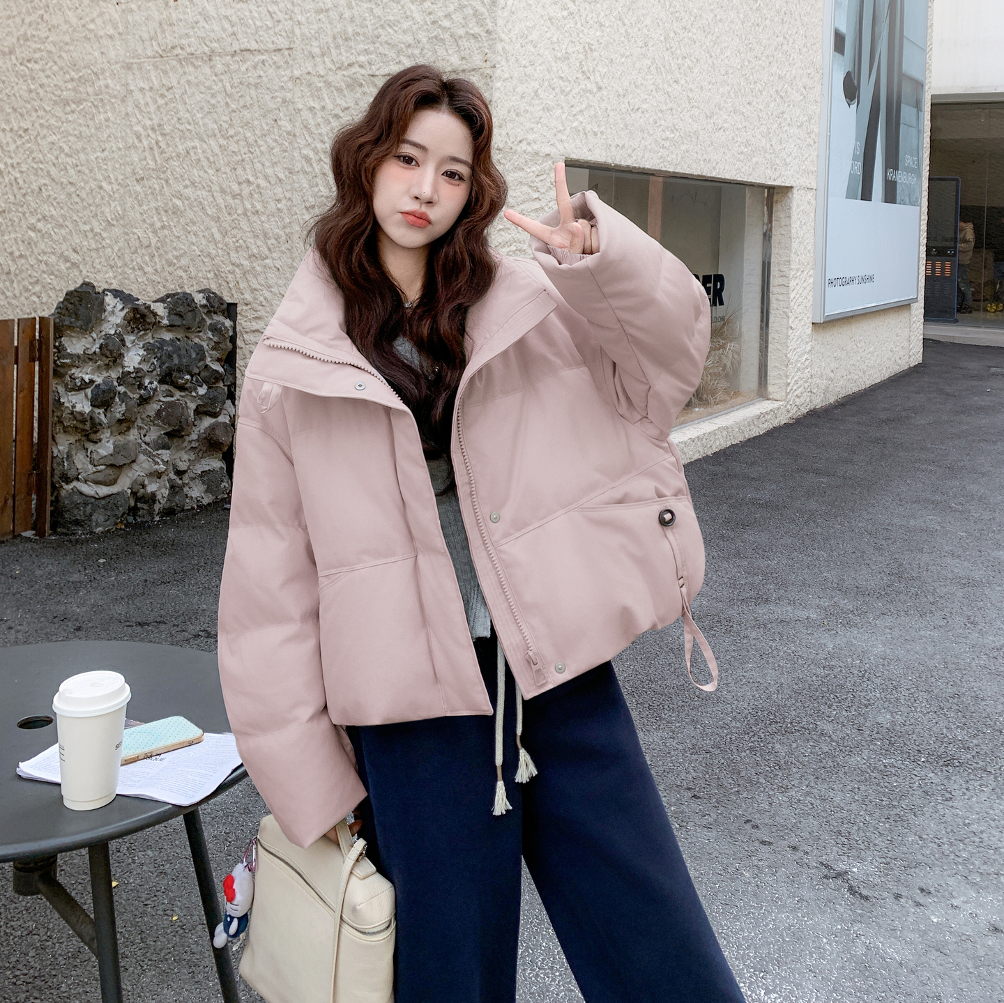 【新款】90绒现货短款两色面包羽绒服297-1888-P295-K438，女装棉衣/棉服，艾艾淮淮