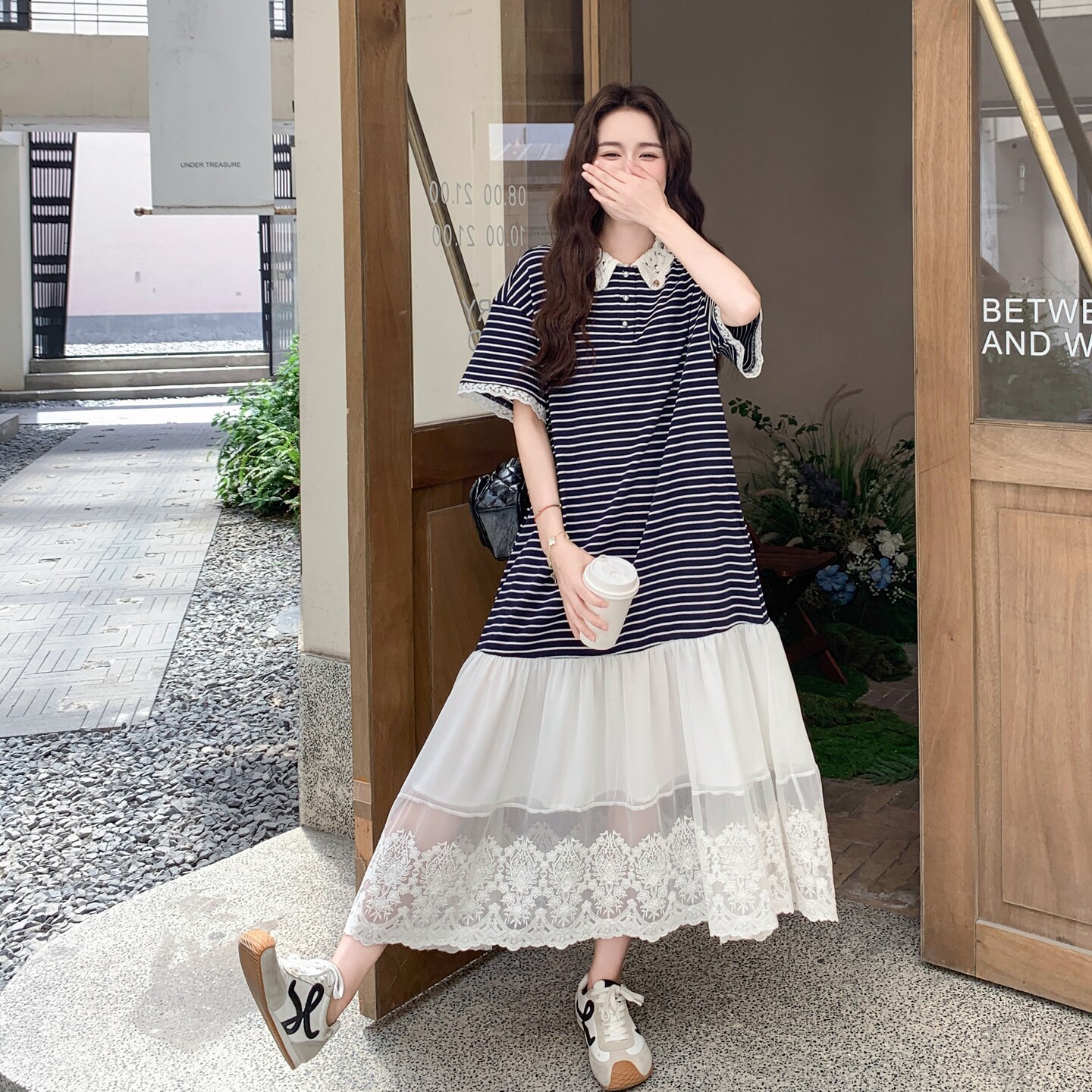 休闲风polo领蕾丝拼接条纹拼接连衣裙女夏2025超火松弛感减龄长裙,女装连衣裙,艾艾淮淮