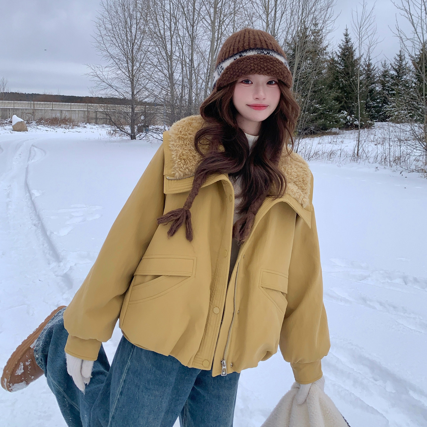 【新款】90绒现货羊羔毛拼接领子羽绒服297-1922-P275-K408，女装棉衣/棉服，艾艾淮淮