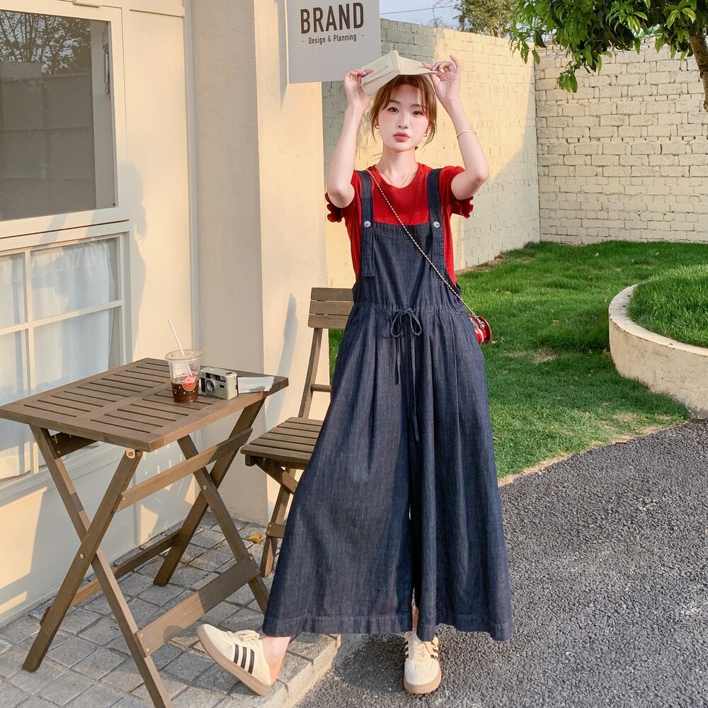 深蓝色轻薄牛仔背带裤两件套女2025夏季新款慵懒风T恤收腰阔腿裤,女装连衣裙,艾艾淮淮