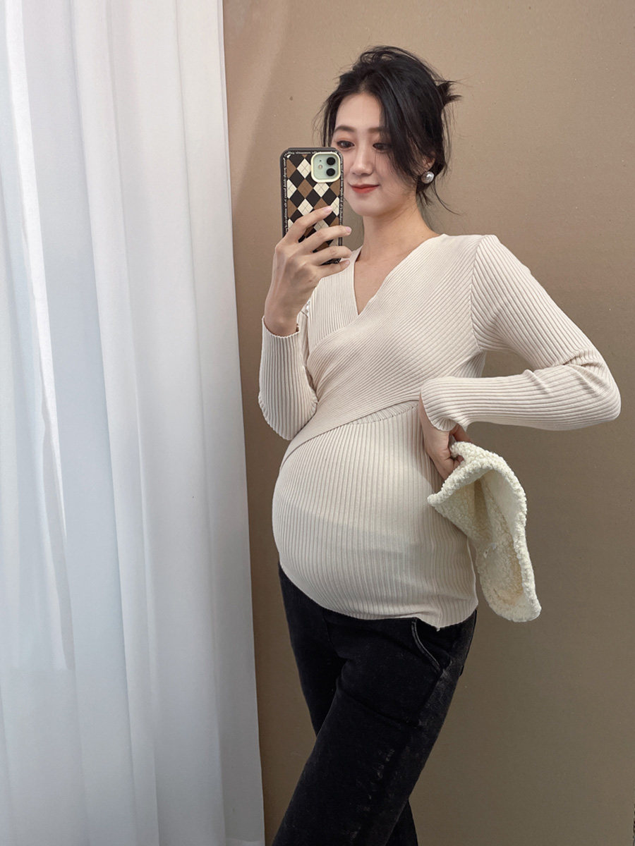 슬림한 임산부 니트탑 산후수유복 수유스웨터 모유셔츠 가을겨울 긴팔 블랙하의셔츠 트렌디