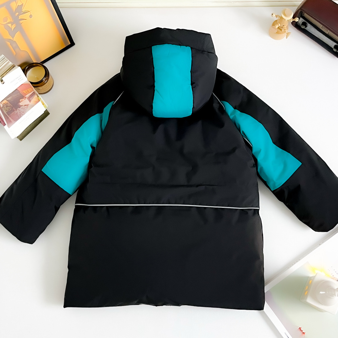 【断码清仓】马qiidun儿童中长款羽绒服黑色保暖上衣男童品牌外套