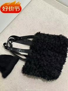 SUNONEONE 百搭毛绒包包女新款通勤大容量托特包小众高级感单肩包