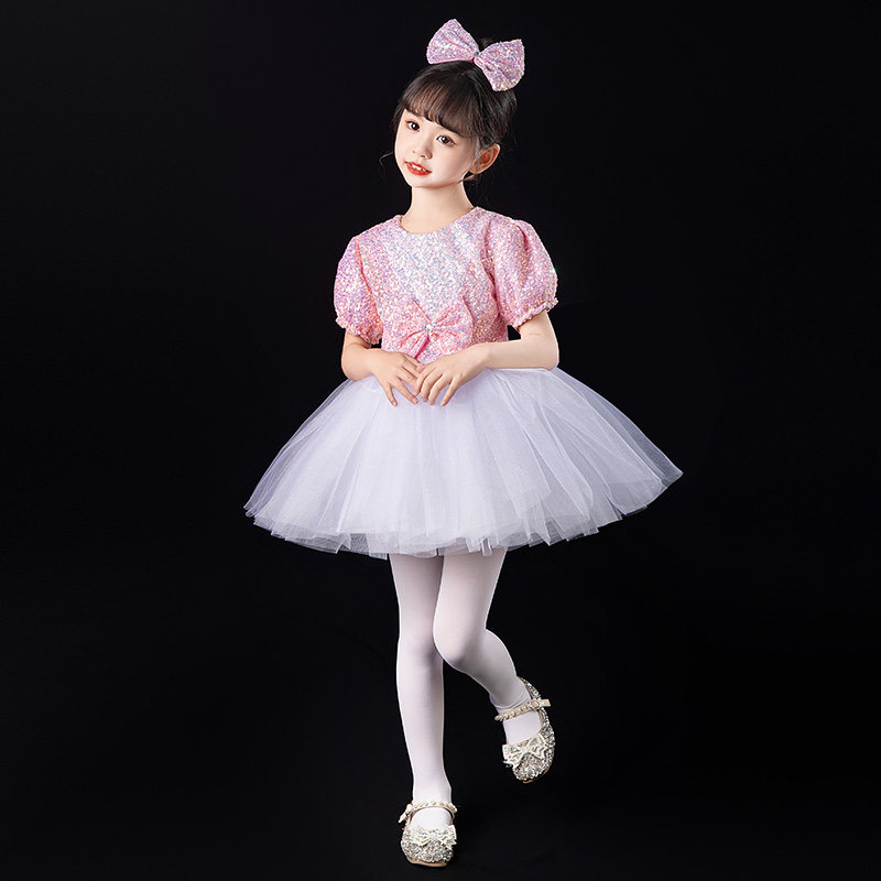 元旦儿童演出蓬蓬裙女童舞蹈表演服幼儿园女孩可爱亮片白色公主裙