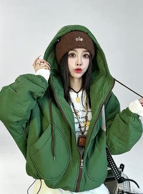 欧货2026秋冬新款连帽大口袋棉服女宽松显瘦百搭短款夹棉薄棉外套