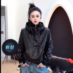 真皮连帽皮衣女短款休闲皮夹克黑色时尚百搭高级感外套套头卫衣