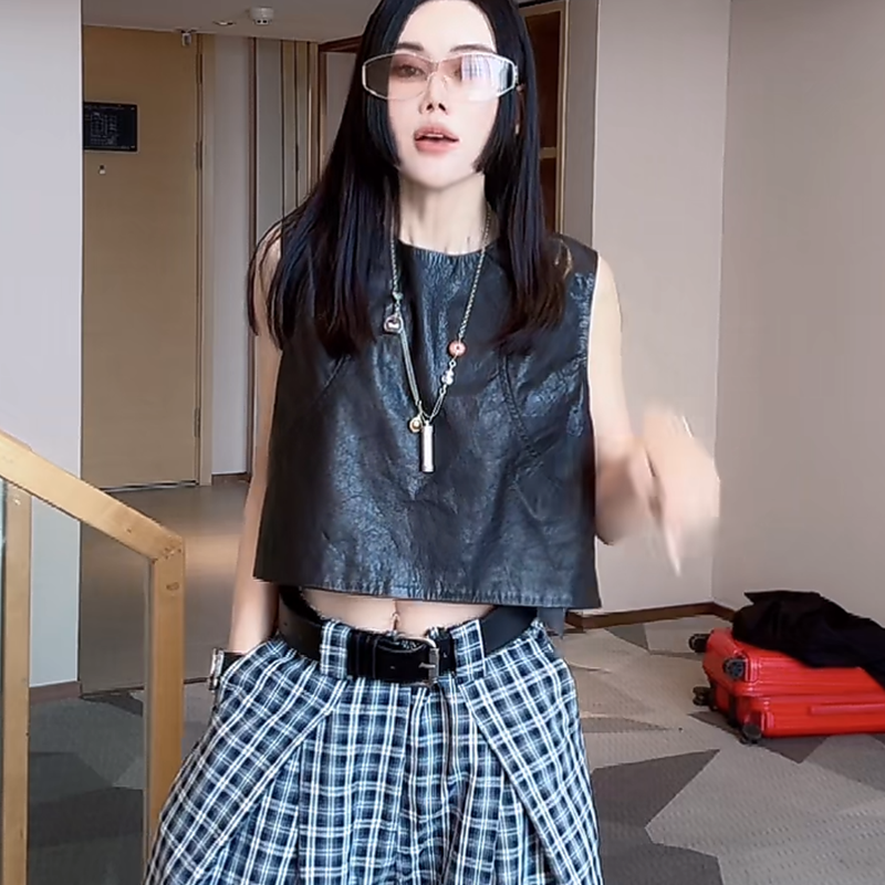 2025新款真皮圆领短款马甲女绵羊皮韩版显瘦坎肩马夹时尚修身外套