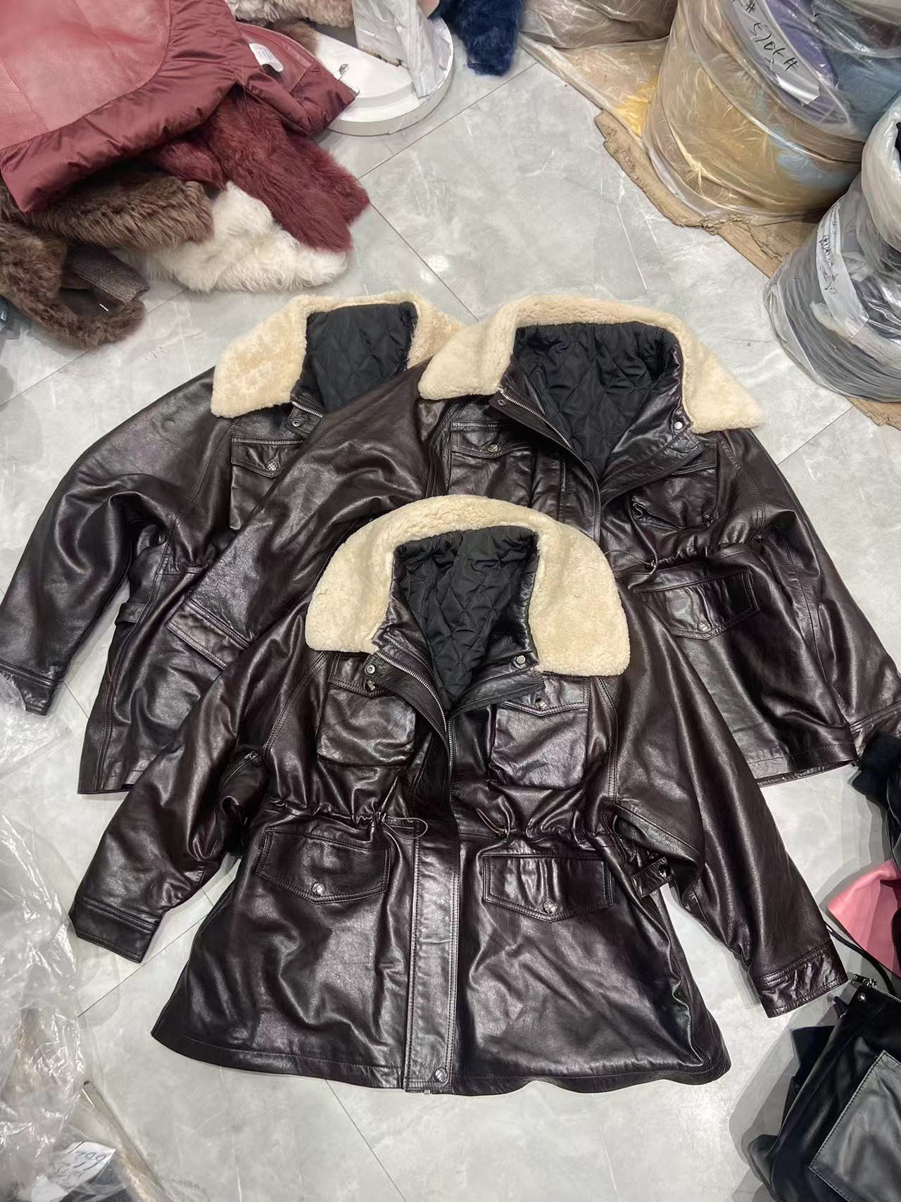 欧货大码油蜡羊皮中长款羽绒皮衣外套女秋冬新款羊毛领机车服外套