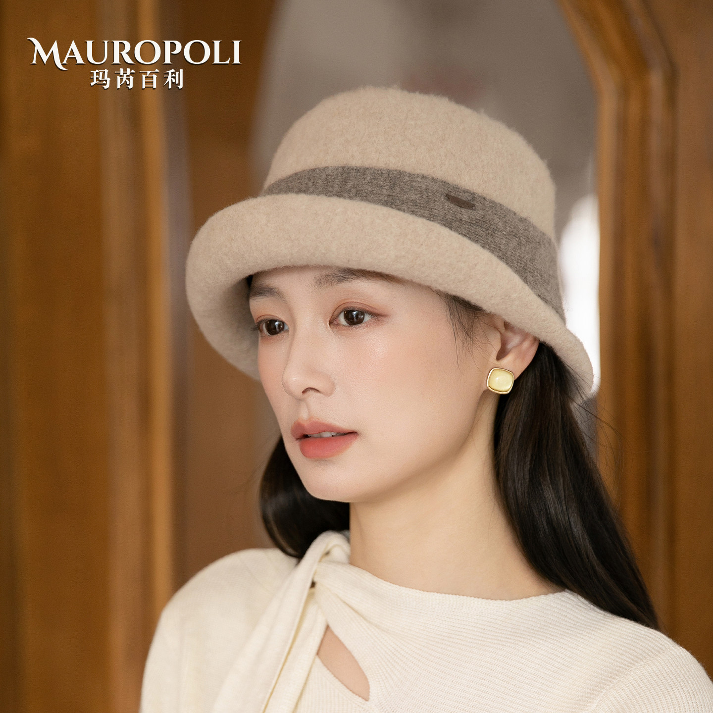日系显脸小渔夫帽女保暖卷边盆帽