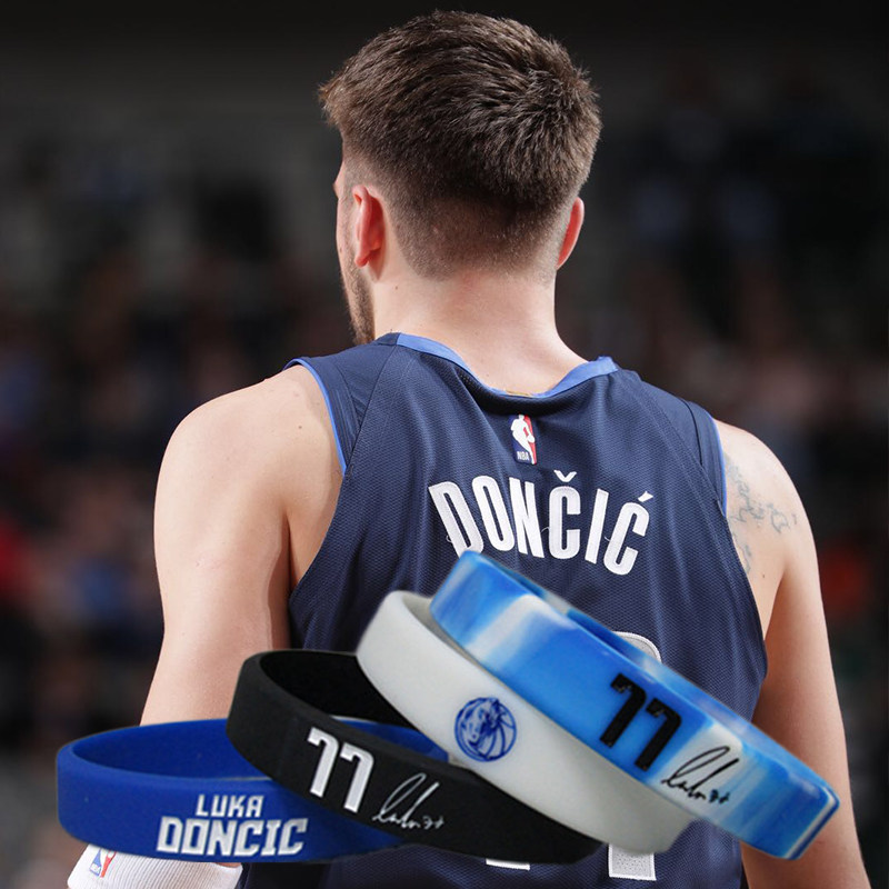 NBA卢卡东契奇签名手环篮球小牛独行侠东77运动硅胶腕带 球迷用品