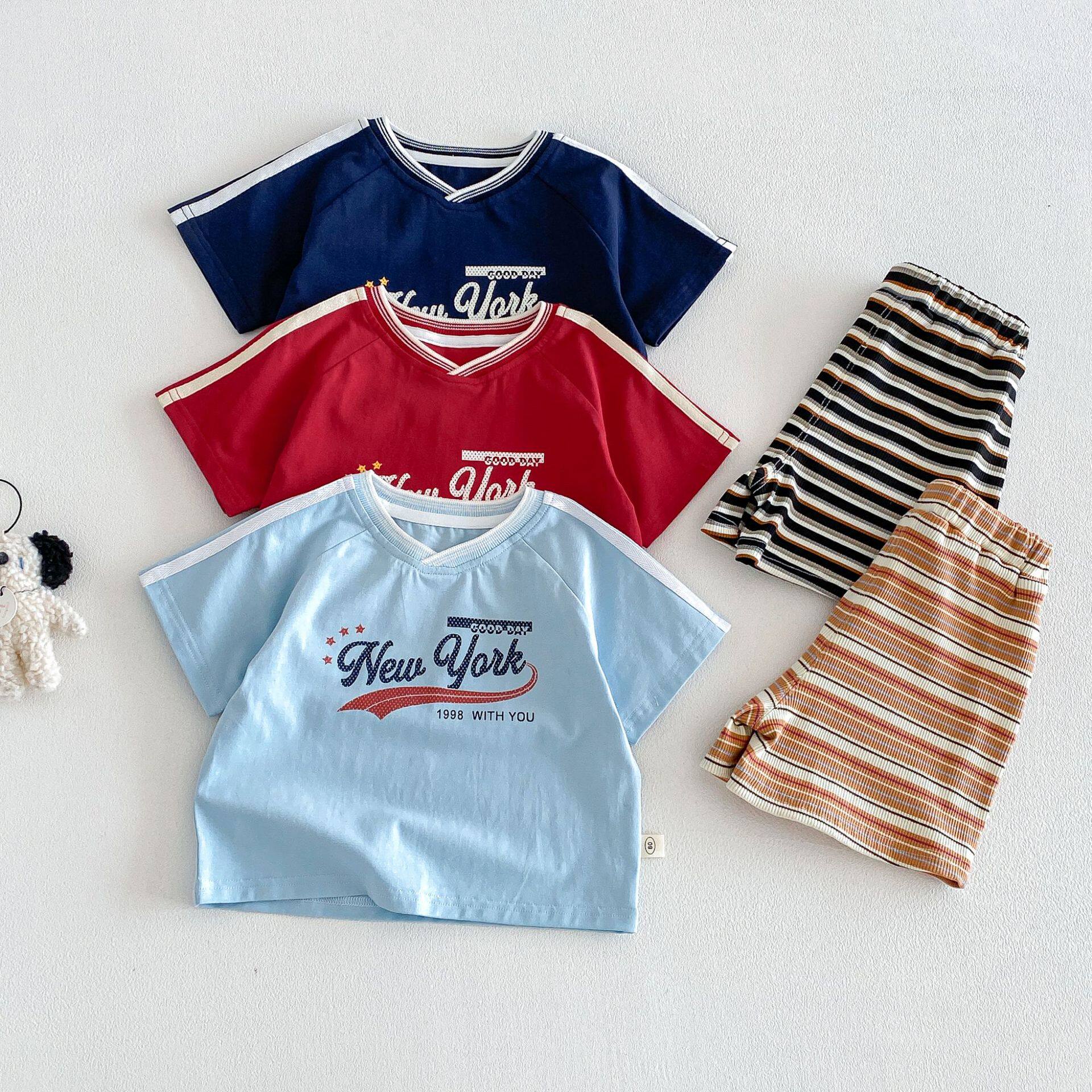 男童运动字母纯棉T恤2026新款夏季宝宝印花体恤V领上衣儿童夏装薄