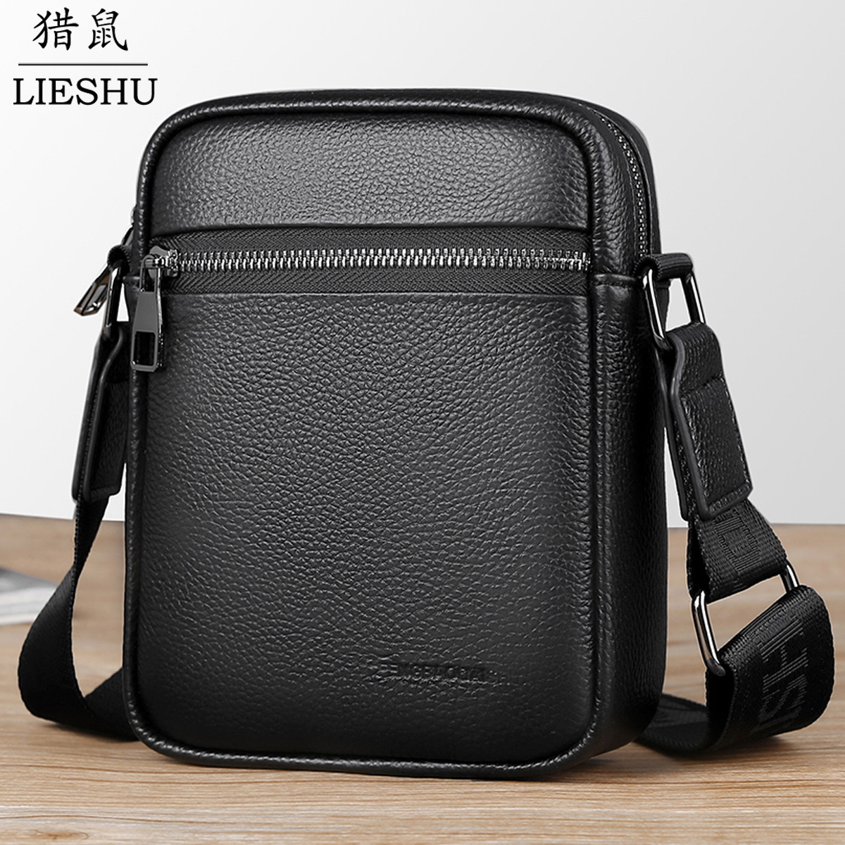 猎鼠真皮挎包男款商务通勤包大容量小斜挎包外出随身便携包单肩包