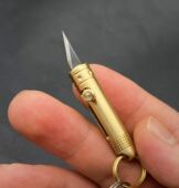 拆快递迷你黄铜小刀便携袖 珍小刀推拉自动弹簧水果刀钥匙链刀锋利