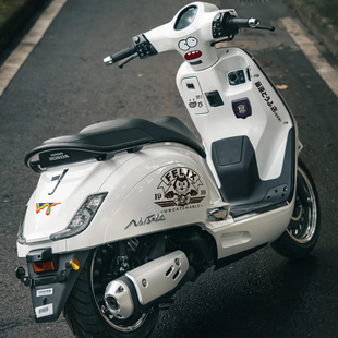 适用新大洲本田NS150LA菲利克斯猫改装饰水杯架66防撞垫保护贴纸