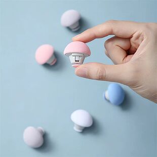 16pcs Comforter Fixing Clips for Bed Sheet Quilt Holder Clot