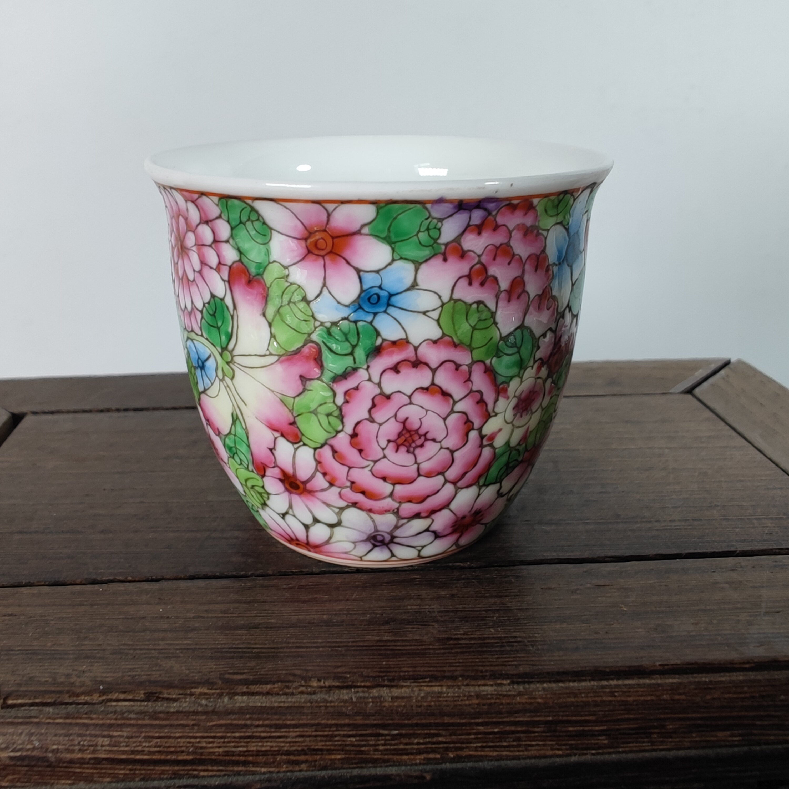 景德镇厂货陶瓷艺术瓷厂纯手工绘制珐琅彩万花闻香杯普洱杯品茗杯