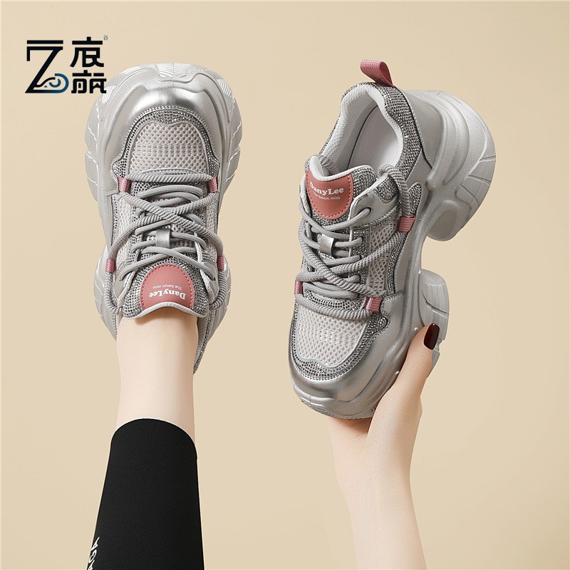 莆田纯原2025年春季新款百搭老爹鞋潮酷内增高女鞋显脚小轻盈舒适