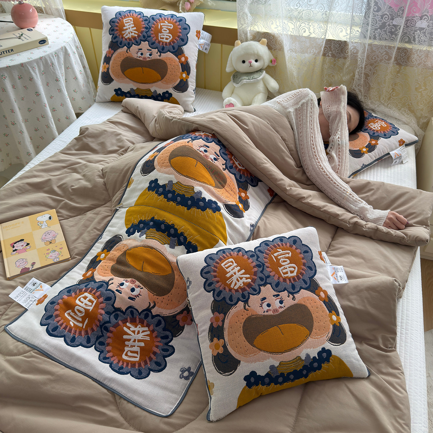 a类卡通全棉纱布抱枕被两用车载靠垫办公室沙发午睡二合一空调被