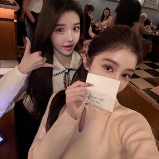 EL25滑雪北极绒纱线 小香风手钩娃娃领毛衣 冬日美纪 韩雨嘉