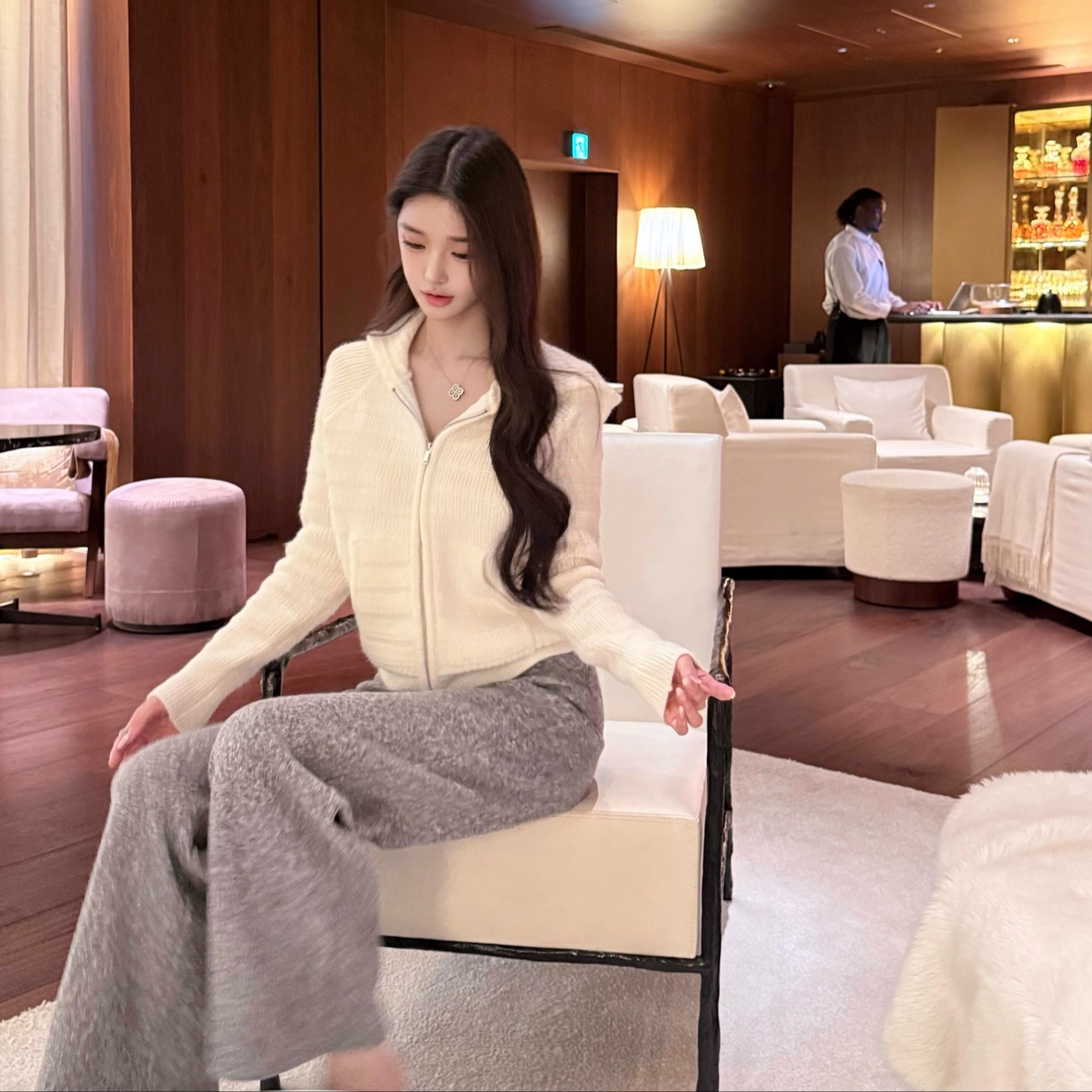 北极绒纱线连帽针织开衫