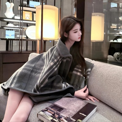 法式高级立领撞色格纹斗篷外套