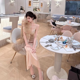 蕾丝吊带含胸垫高腰包臀针织长半裙秋冬打底套装 韩雨嘉 杜乐丽