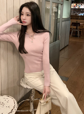 「少量现货」韩雨嘉白色v领套头针织衫女秋冬紧身打底衫气质内搭