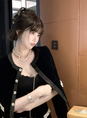 「现货」韩雨嘉黑色小香风套装女秋冬赫本风丝绒外套包臀半裙套装