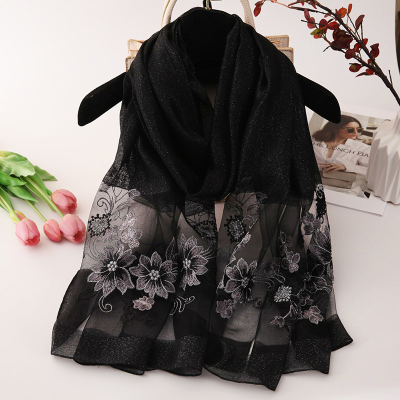 纯黑色正品真丝羊毛长款绣花丝巾女百搭薄款保暖围巾春秋冬季披肩