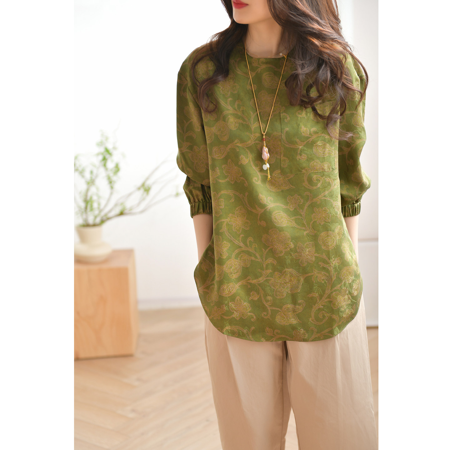 GESGOO复古提花香云纱真丝上衣女春季通勤新中式桑蚕丝圆领衬衫