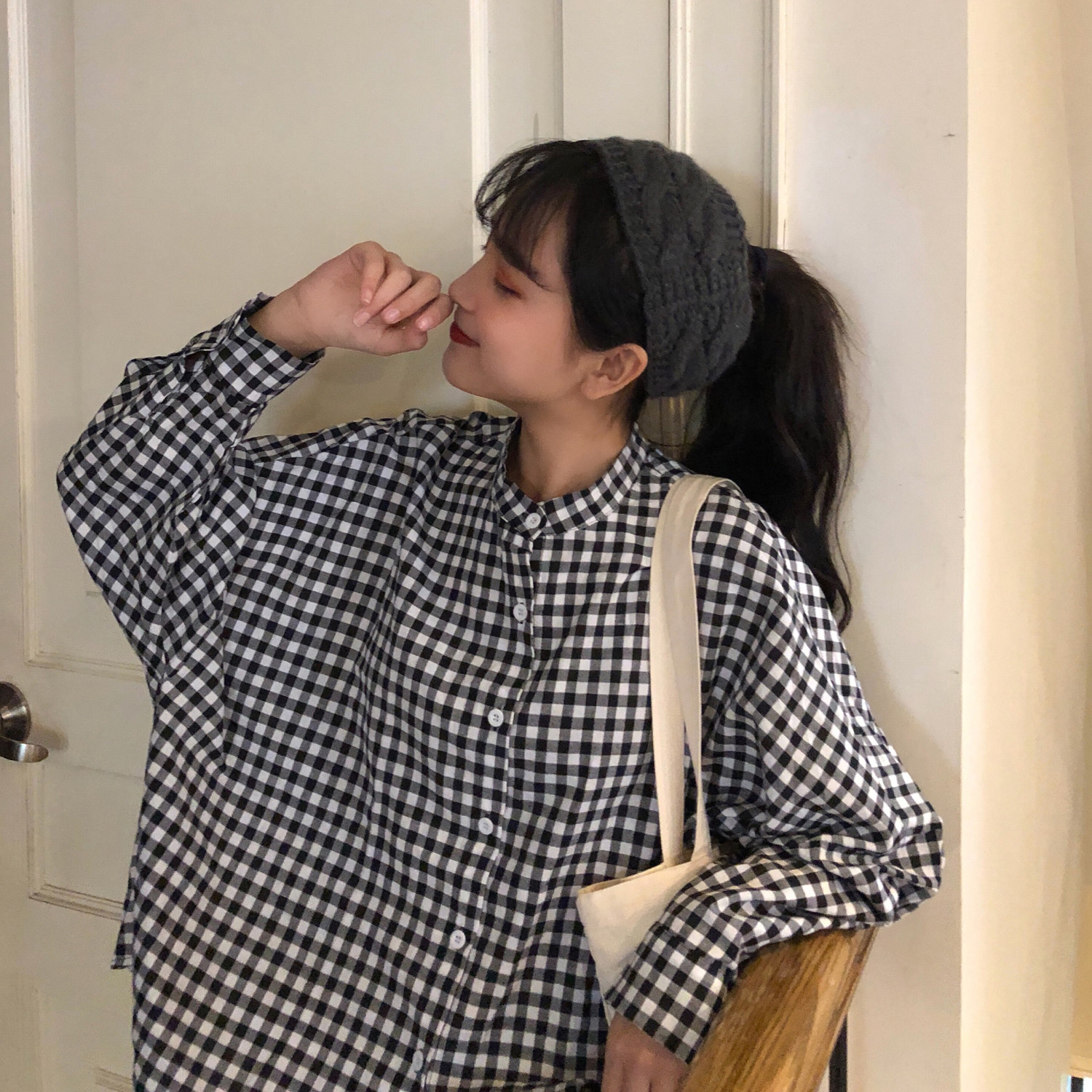 Real price Korean retro Plaid cardigan with short front and long back single breasted shirt