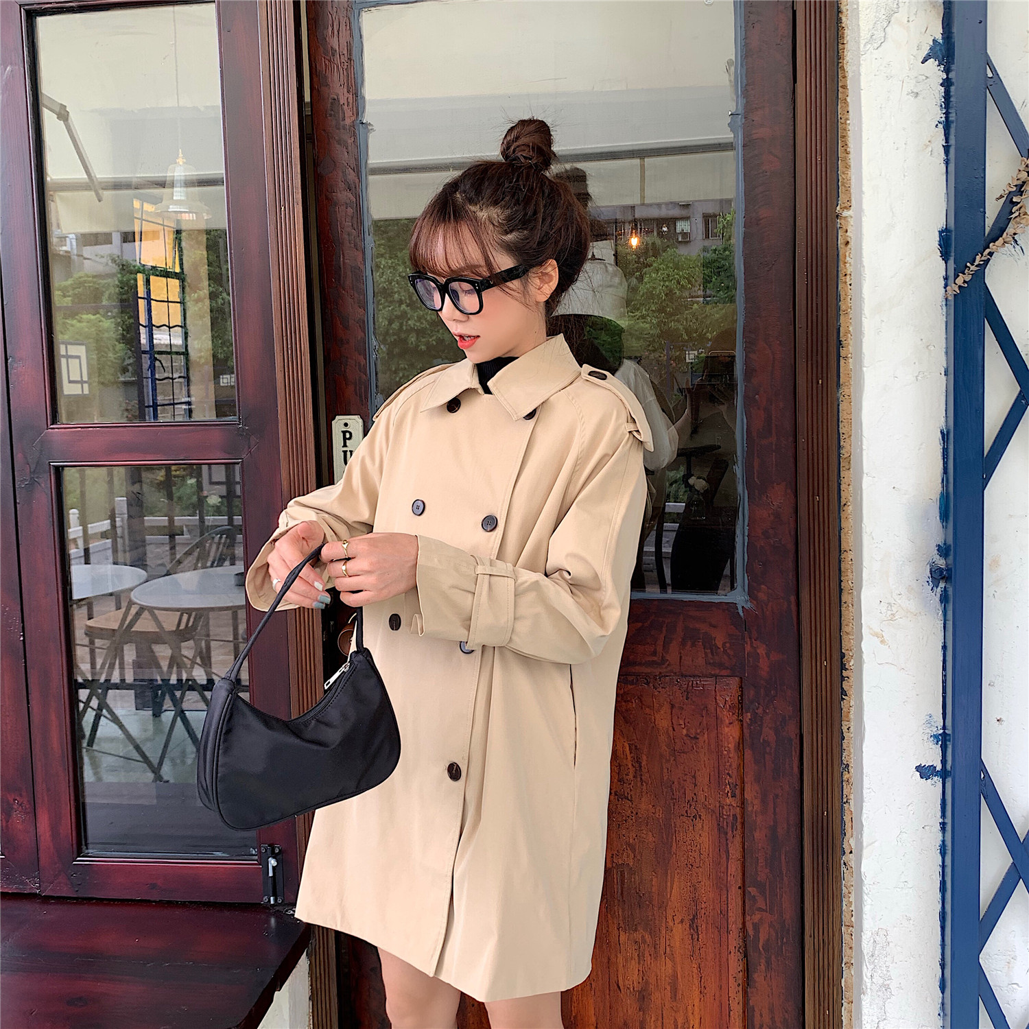 New short double breasted long sleeve short windbreaker coat in autumn