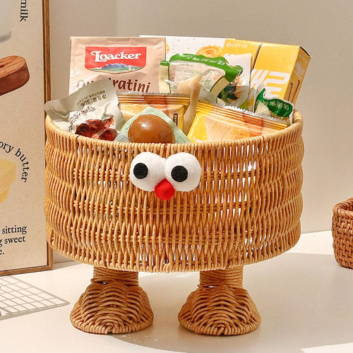 可爱藤编收纳筐零食杂物桌面收纳