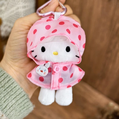 智秀Jisoo同款Hellokitty爱心扣包挂公仔衣服雨衣替换10cm玩偶服