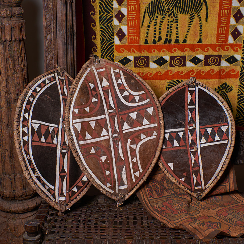 马赛战士羊皮盾牌非洲古董盾牌摆件客厅装饰侘寂风赤贫风墙面壁饰