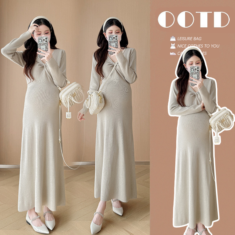 孕妇装秋冬装简约长袖针织连衣裙