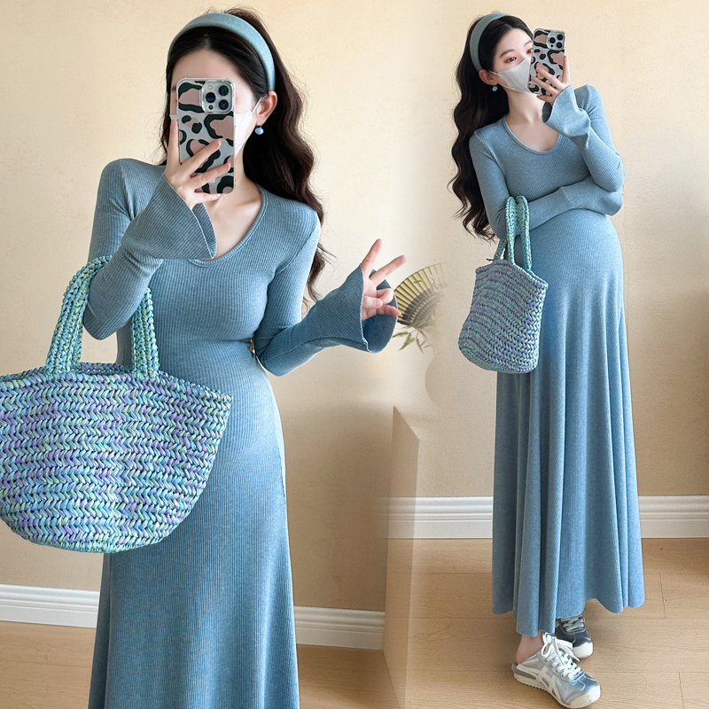孕妇装秋装长袖V领针织连衣裙秋