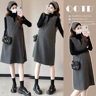 孕妇装秋冬装长袖打底衫冬装毛呢背带裙两件套连衣裙套装显瘦裙子