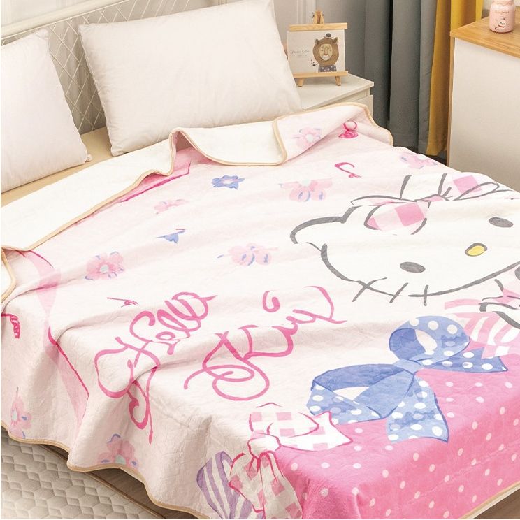 正版三丽鸥HelloKitty牛奶绒毛毯图片