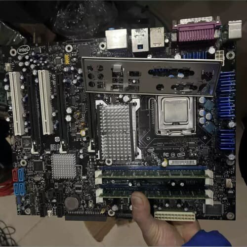 拍前询价Intel E210882 D975XBX2KR D5335