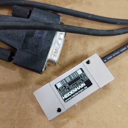 海德汉LIDA 28 光栅读数头831 054－01 R7 R8 R9 进口设备拆下