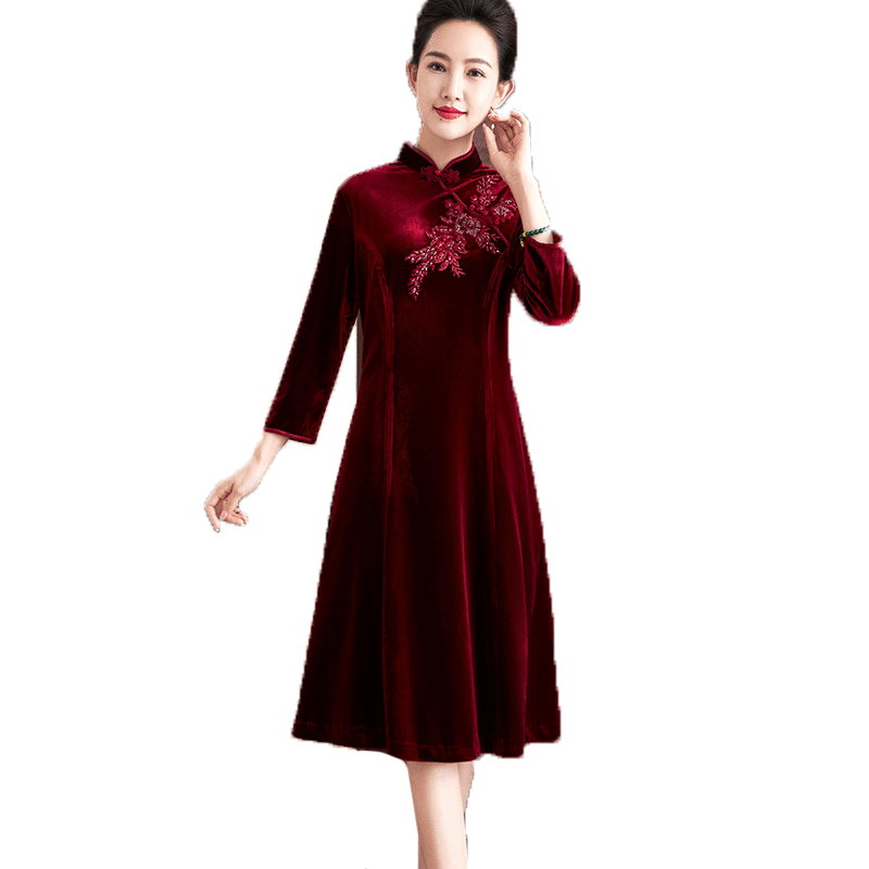 忆仟亿婚宴改良旗袍喜婆婆