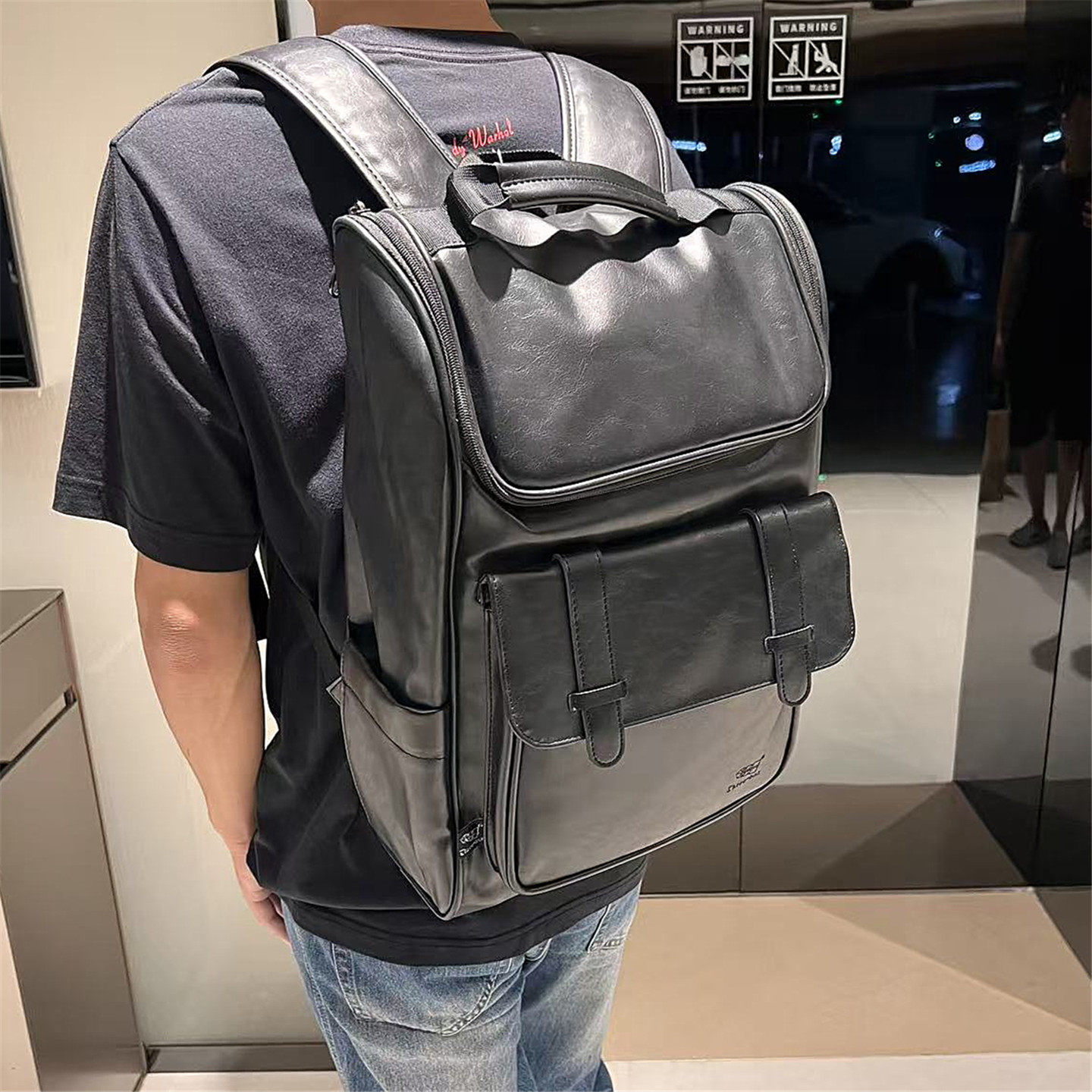 threebox潮牌双肩包男皮质包通勤男士高级感16寸电脑包大容量书包