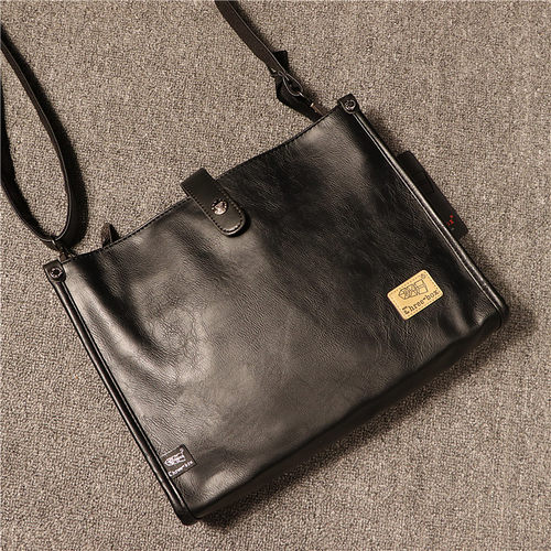 男包单肩商务Three-Box斜挎包