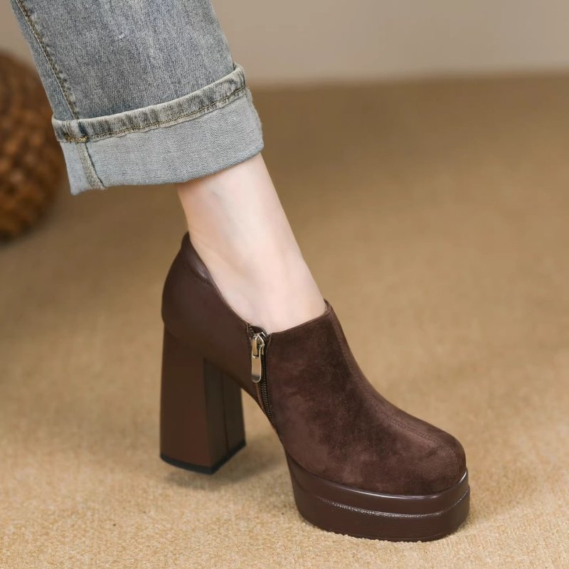 复古棕色深口高跟单鞋女2026年春季拼接软皮皮带扣防水台粗跟皮鞋,女鞋,深口单鞋,淘宝优惠券,粉丝福利购,淘宝优惠卷