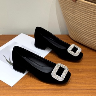 中跟方头浅口绒面百搭单鞋 法式 春季 女2026新款 粗跟洋气水钻高跟鞋