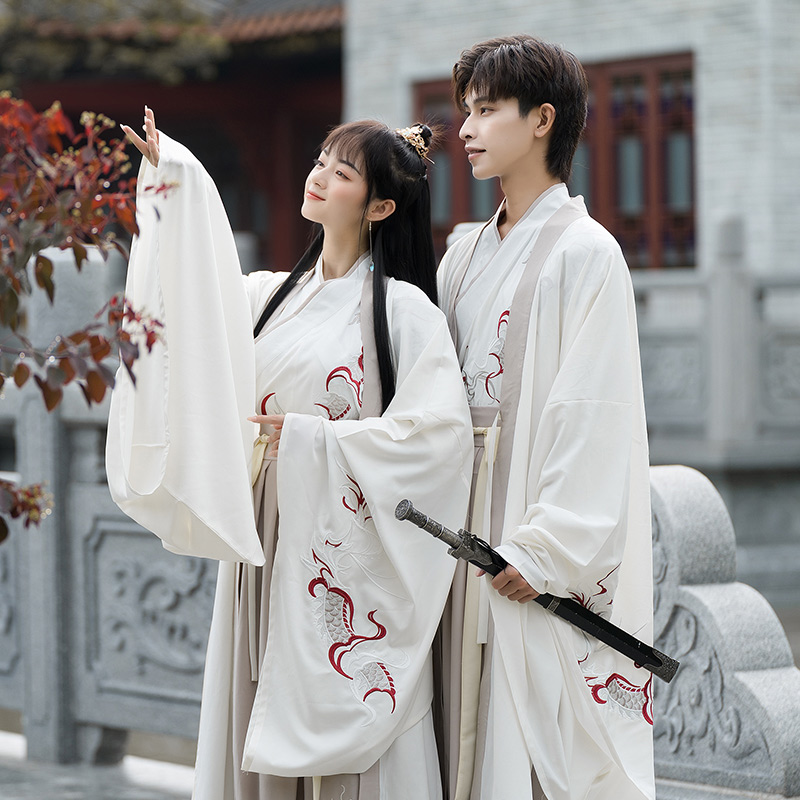 原创春冬季汉服男女款绣花传统交领中国古风套装情侣装大氅衣广袖